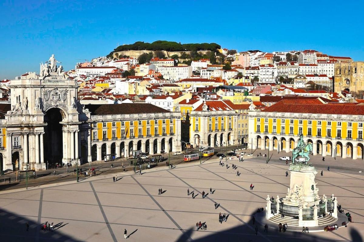 Charming In The Heart Of * Lisbon